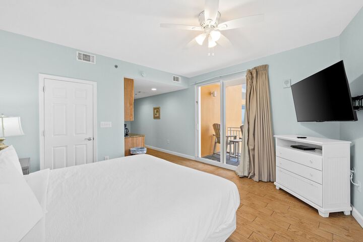 Room 327 of 954
