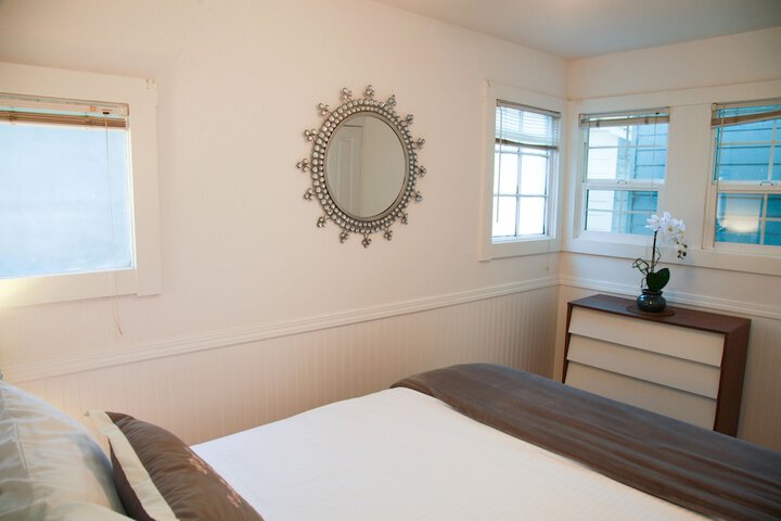 Room 15 of 57