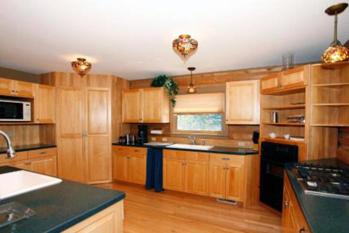 County Road House 146846