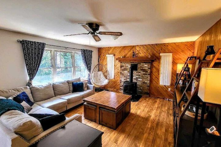 The Wooden Nest by Avantstay Deck Big Yard w / Hammocks & Fire Pit