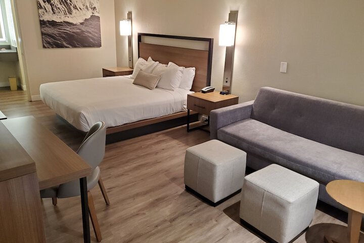 Room 44 of 55