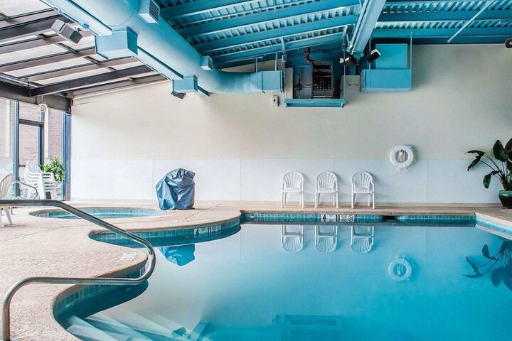 Pool 10 of 58