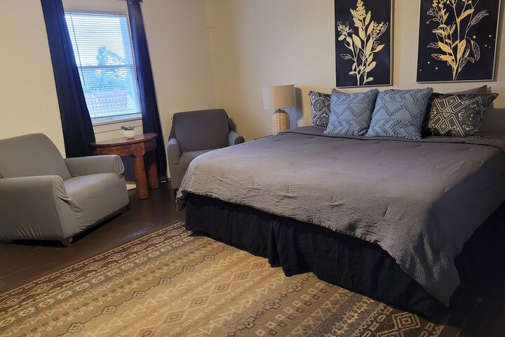 Room 65 of 155
