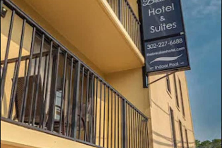 The Breakers Hotel & Suites