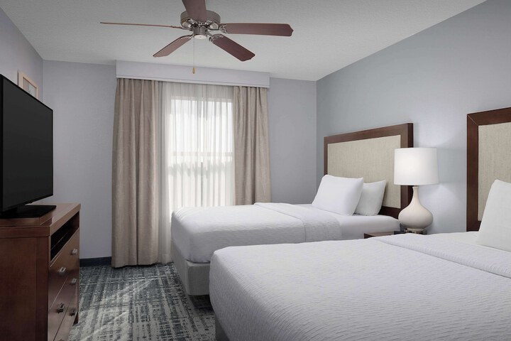 Room 20 of 35