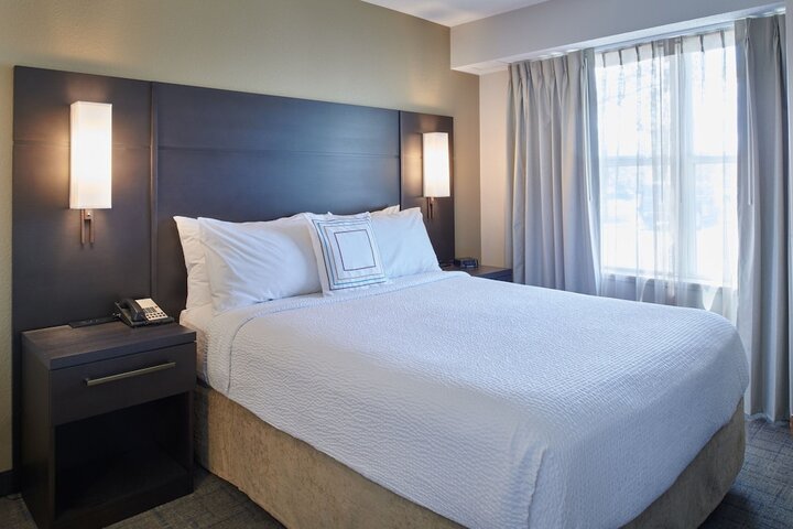 Room 43 of 51