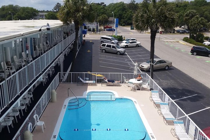 Pool 6 of 62