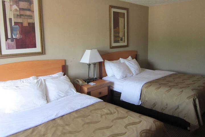 Quality Inn Nashville - Bloomington