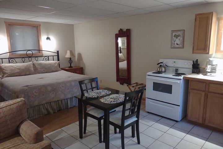 Room 33 of 36