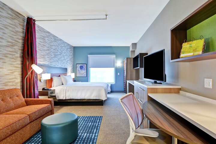 Room 35 of 58