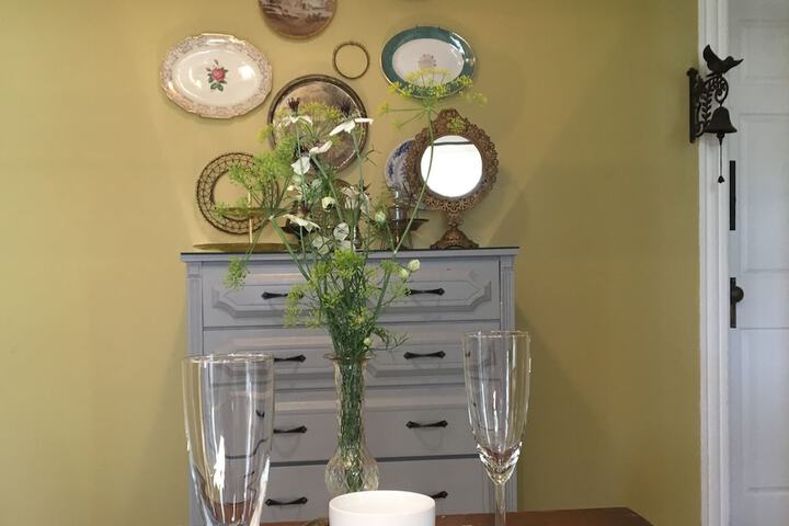 Breakfast/Coffee Service 130 of 164
