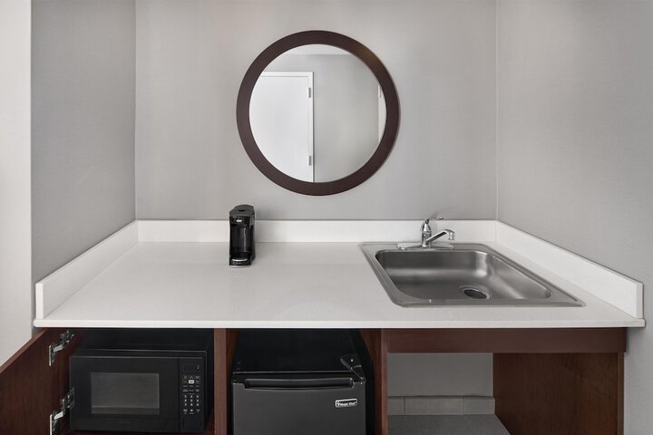 Hampton Inn & Suites Parsippany / North