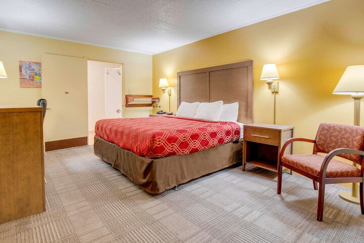 Room 14 of 23