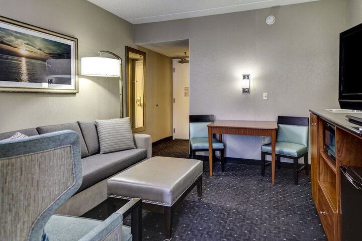 Room 18 of 40