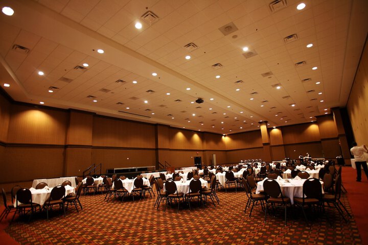 Ballroom/Hall 37 of 58