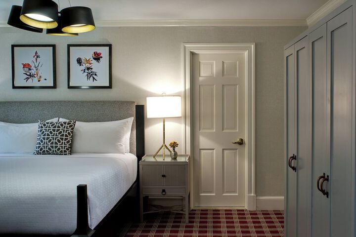 Room 19 of 47