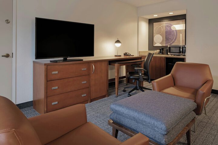 Courtyard by Marriott Anaheim Buena Park