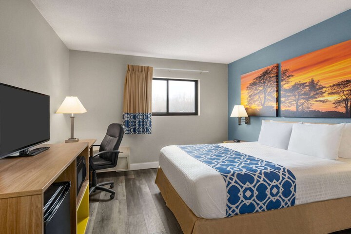 Room 20 of 25