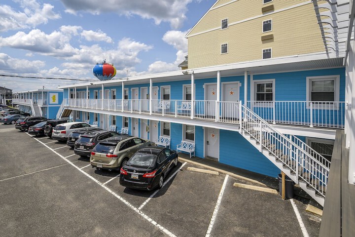 Hotel 7 of 46