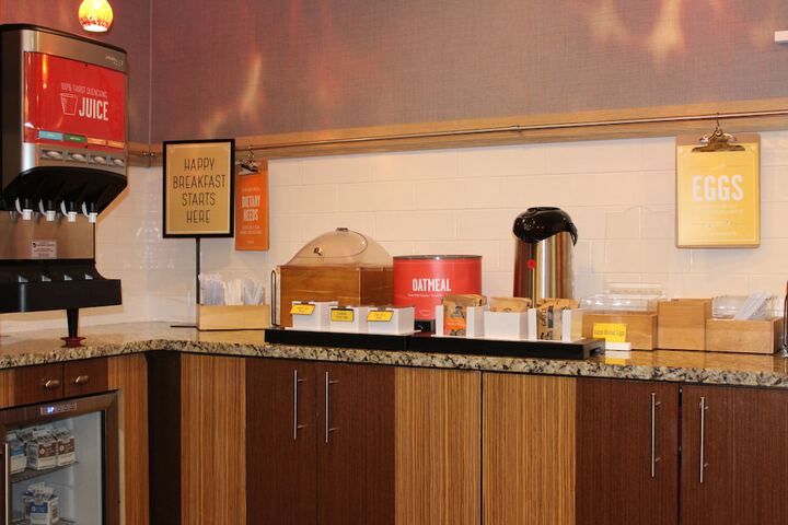 Breakfast/Coffee Service 44 of 52