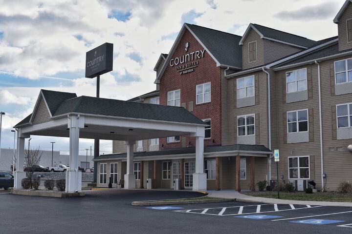 Hotel 5 of 57