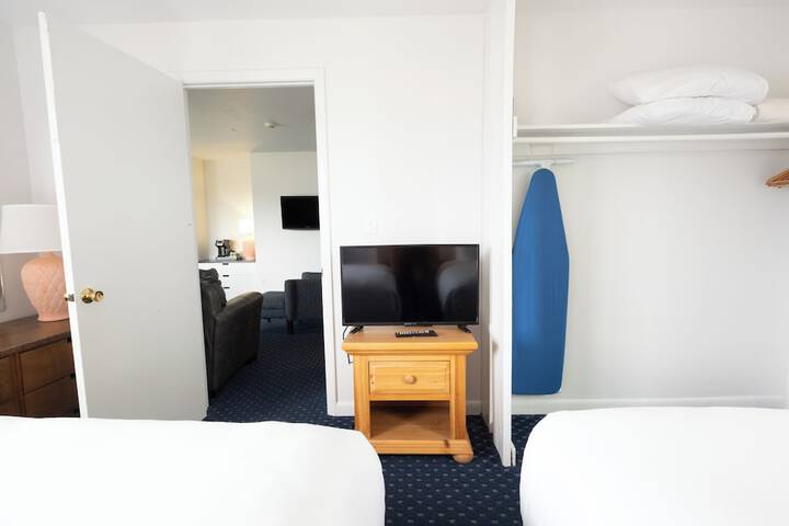 Aspinquid Resort