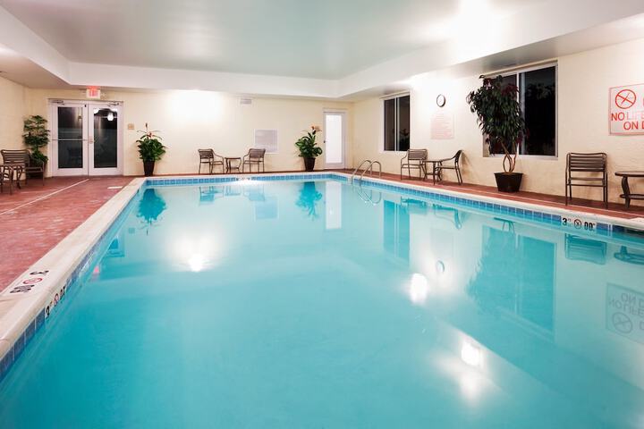 Pool 7 of 28