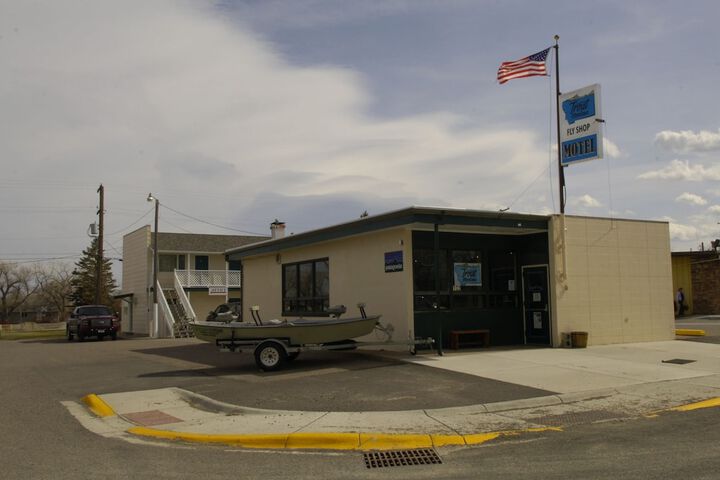 Trout Montana Motel