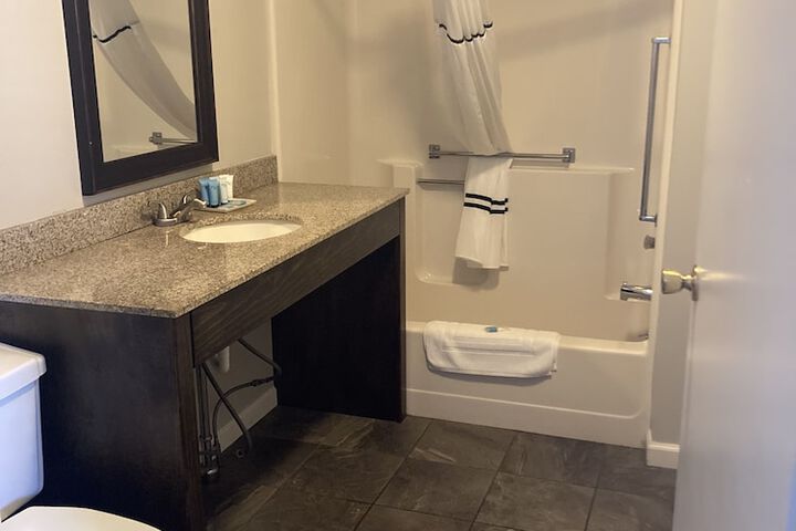 Room 12 of 56