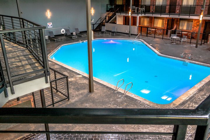 Pool 9 of 77