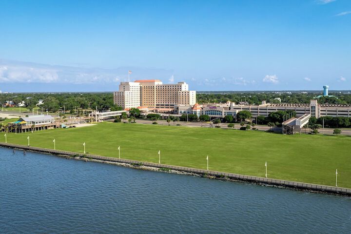 Harrahs Gulf Coast Hotel & Casino - a Caesars Rewards Destination