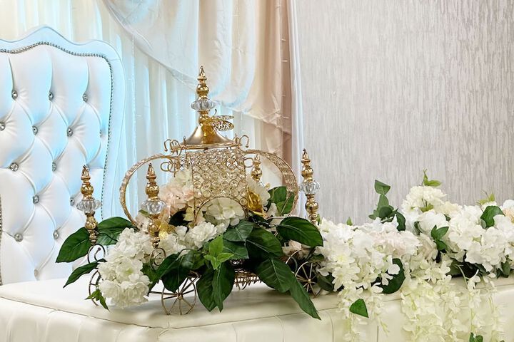 Ballroom/Hall 159 of 168