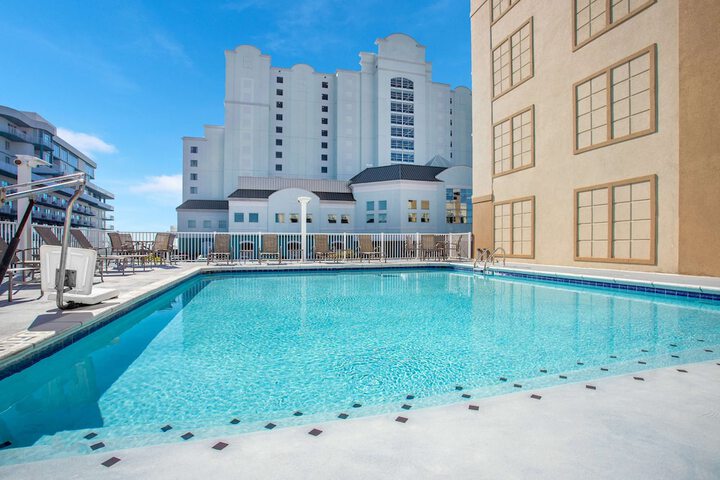 Pool 5 of 41