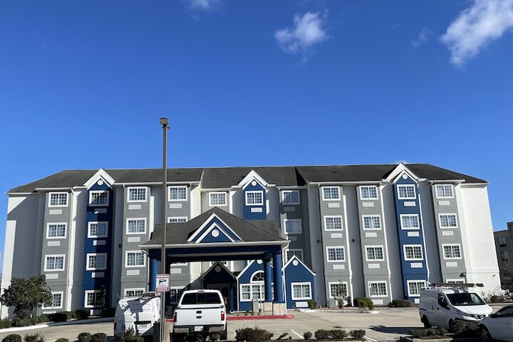 Microtel Inn & Suites by Wyndham Baton Rouge Airport