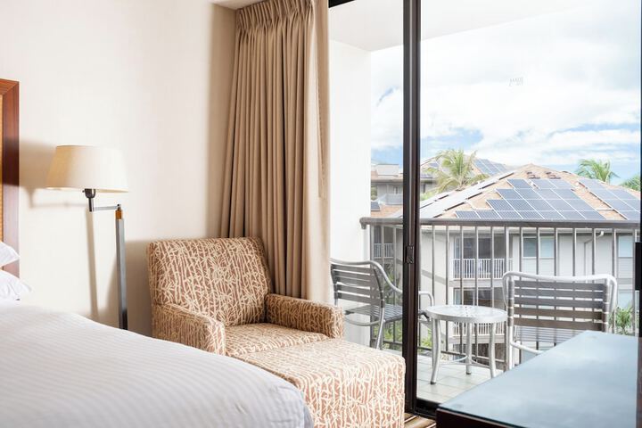 Maui Coast Hotel