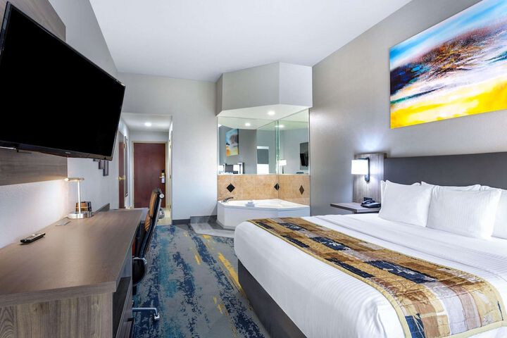 Room 21 of 60