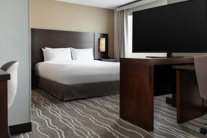 Room 30 of 51