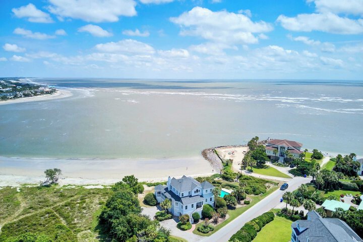 Haven by Avantstay Luxury Beachfront Home w / Pool & Gorgeous Patios
