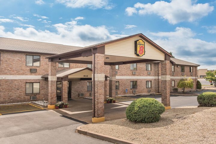 Hotel 3 of 32