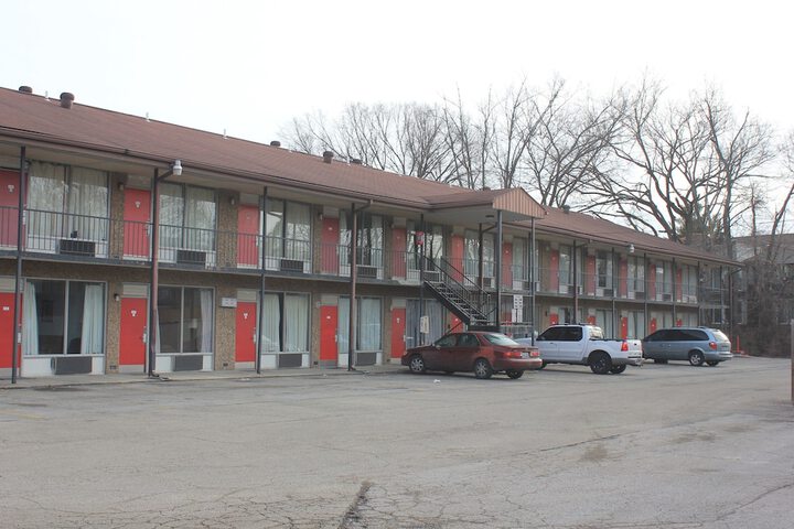Hotel 5 of 57