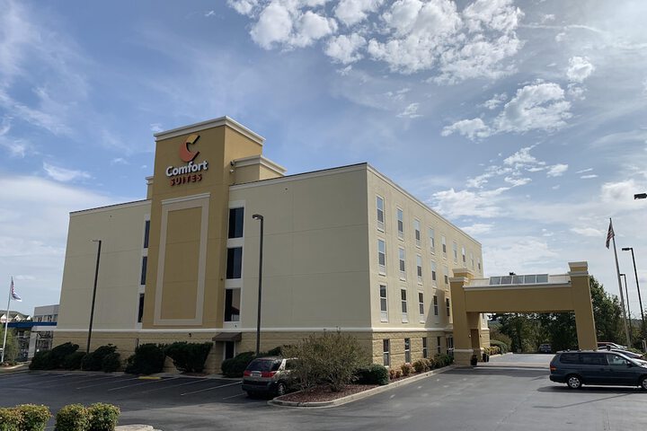 Hotel 2 of 33