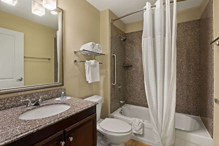 Room 20 of 35