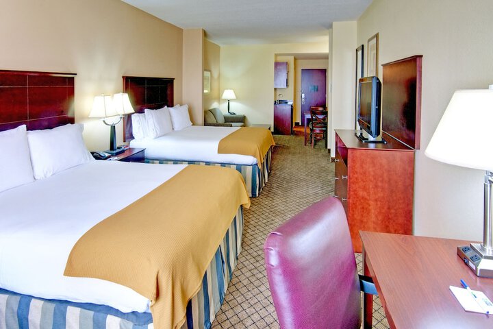 Holiday Inn Express & Suites Millington by IHG