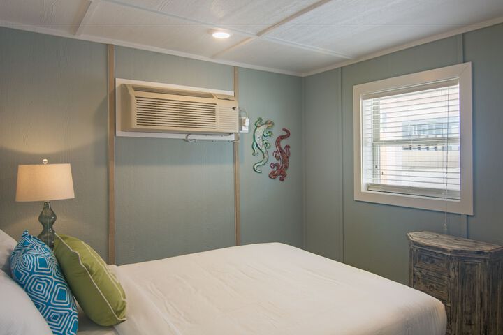 Room 39 of 77