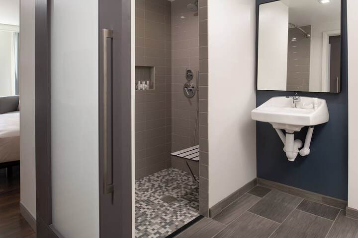 The Bidwell Marriott Portland