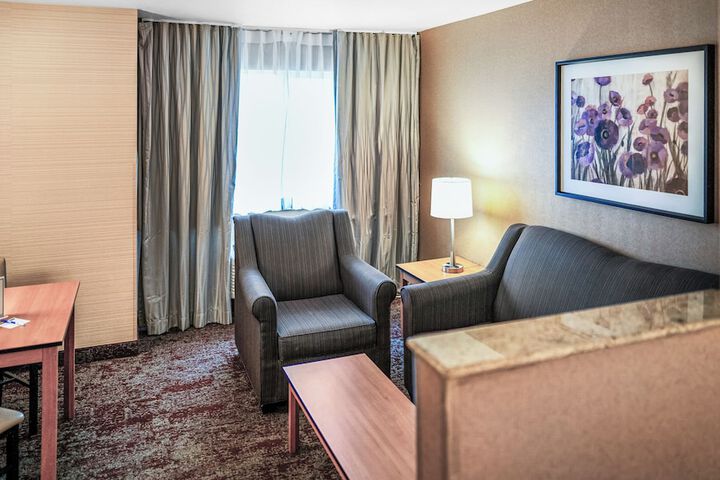 Crystal Inn Hotel & Suites Midvalley