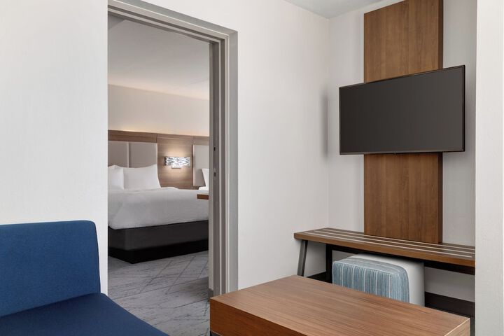 Holiday Inn Express Hotel & Suites Mesquite by IHG