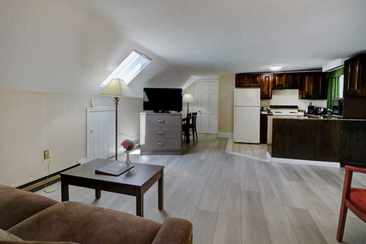 Room 22 of 27