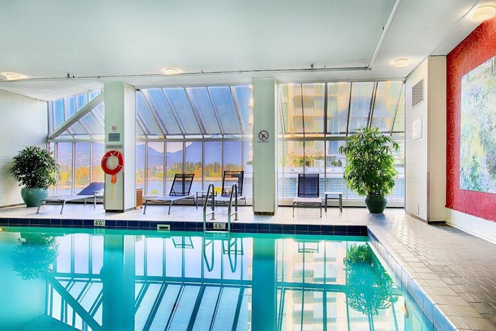 Pinnacle Hotel Harbourfront