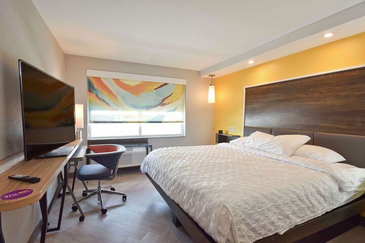 Room 19 of 40
